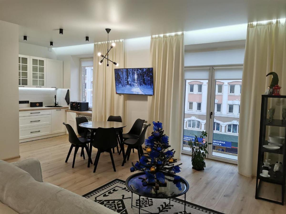 Soborna Apartment Rivne Kültér fotó