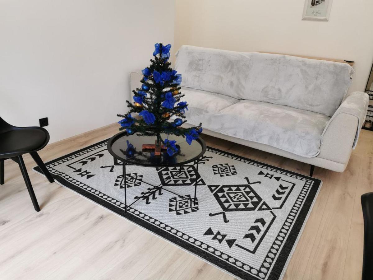 Soborna Apartment Rivne Kültér fotó